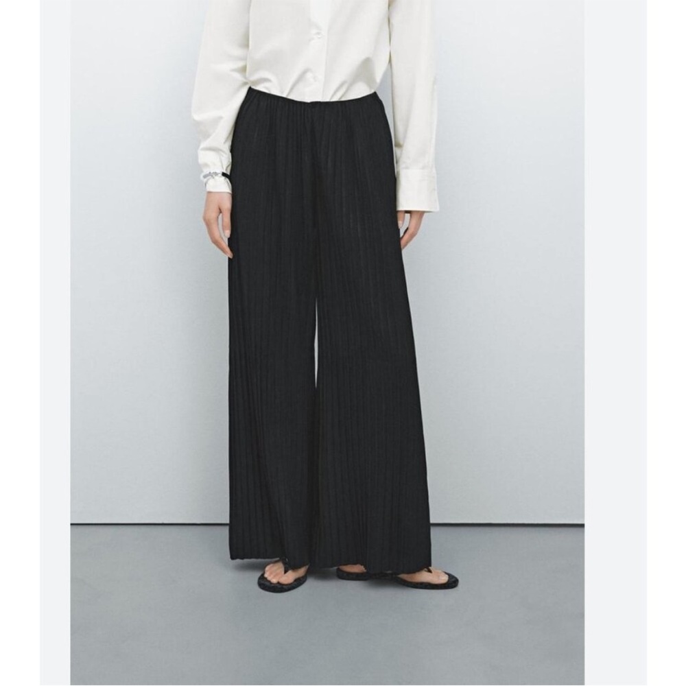 Massimo Dutti Suede Black Wide Leg Pants